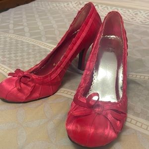 Woman’s heels 🦄